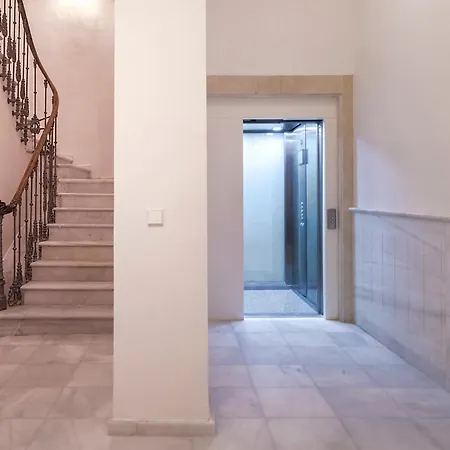 Thyssen Cisneros By Rent Me Apartment Malaga